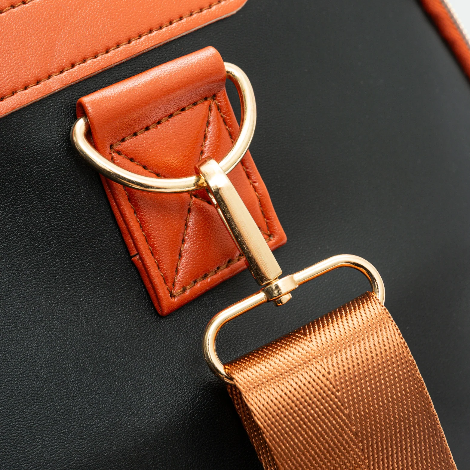 Luhxe Travel Bag 2.0 (Fall Sale) - Image 8