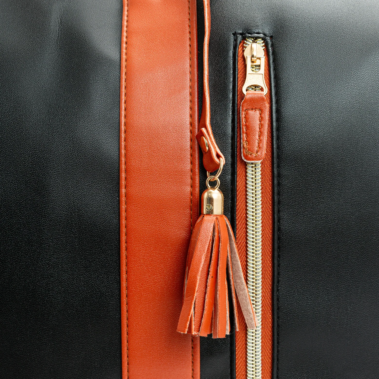 Luhxe Travel Bag 2.0 (Black Friday Sale) - Image 9